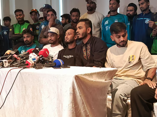 অর্থ কমিটির প্রধানের পদ থেকে নাজমুলকে অব্যাহতি