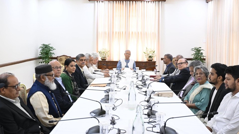 খালেদা জিয়াকে ভিভিআইপি ঘোষণার সিদ্ধান্ত