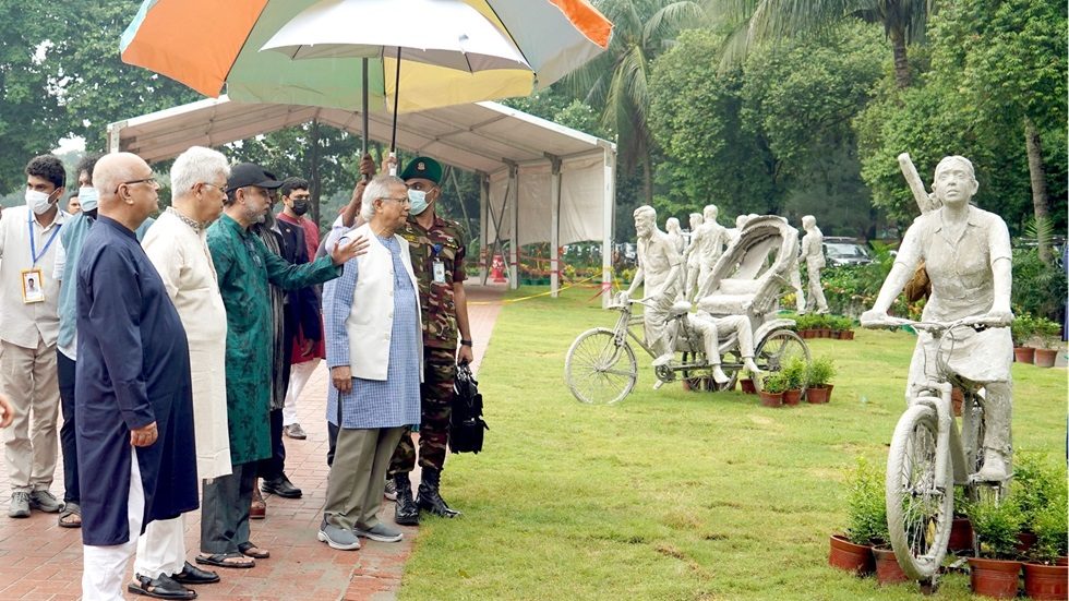 গণভবনে তিনি জুলাই গণঅভ্যুত্থান স্মৃতি জাদুঘর পরিদর্শন করেন। ছবি : হারুন-অর-রশীদ