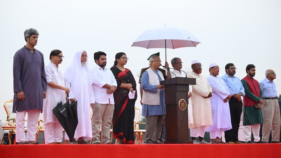 জুলাই অভ্যুত্থানের ঘোষণাপত্র ৫ আগস্ট ঘোষণা করেছেন অন্তর্বর্তী সরকারের প্রধান উপদেষ্টা ড. মুহাম্মদ ইউনূস। ছবি : হারুন-অর-রশীদ