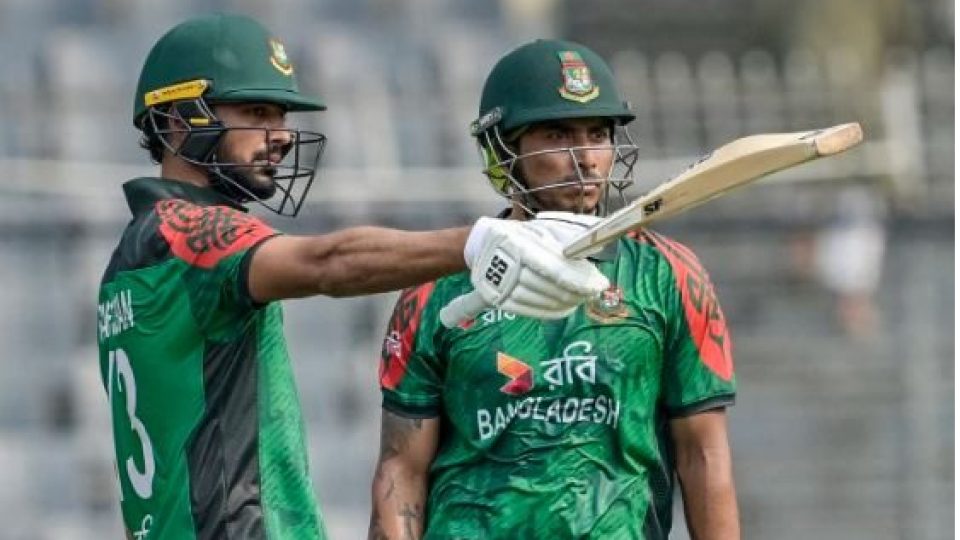 ৪৫ ইনিংস পর দুই ওপেনারের ব্যাট থেকে এল শতরানের জুটি। ছবি : ক্রিকইনফো