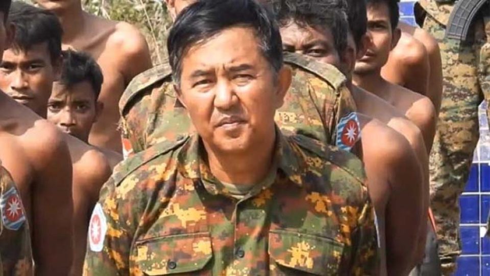 general-thun আরাকান আর্মির হাতে আটক ব্রিগেডিয়ার জেনারেল থুরিন তুন।